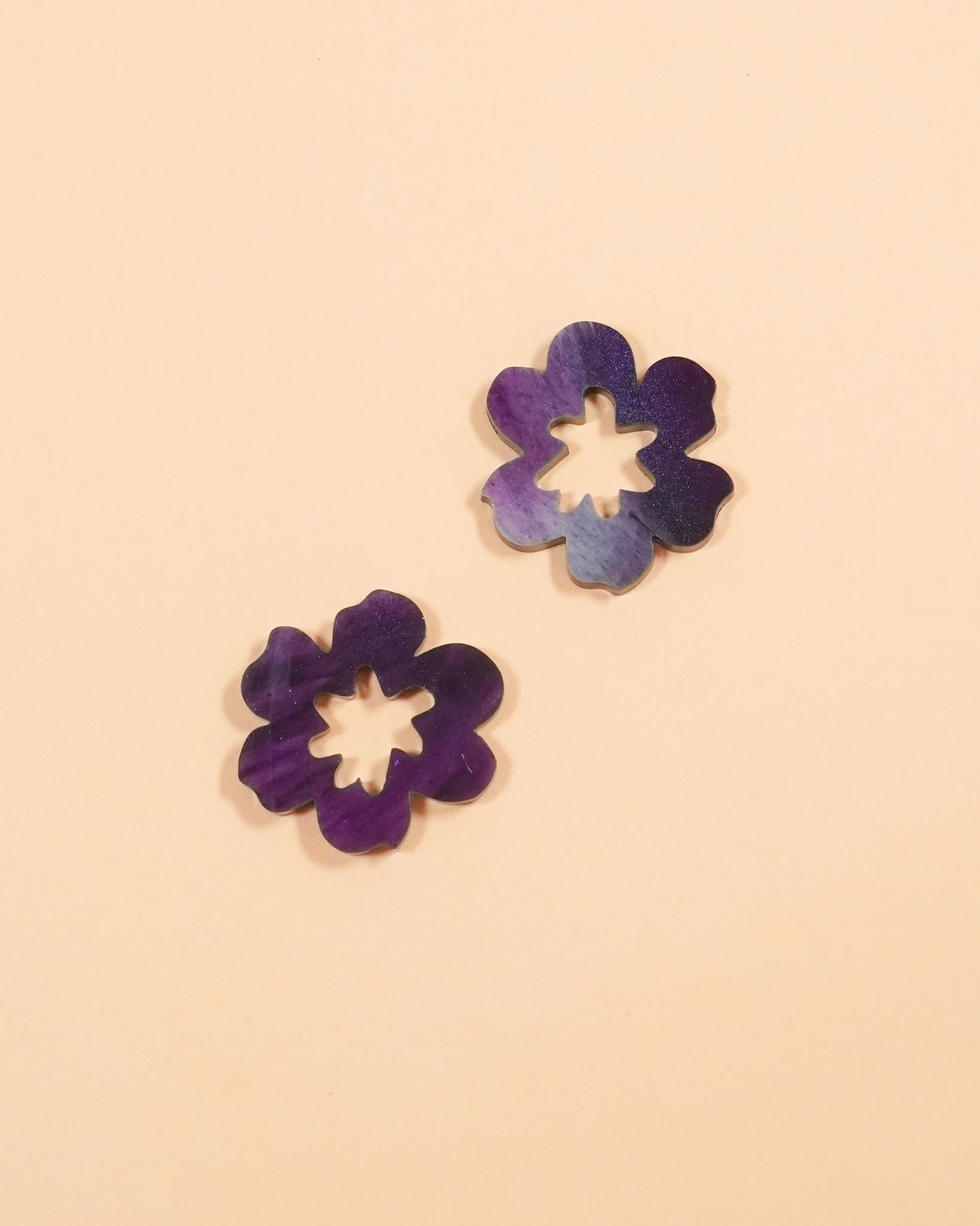 Daisy Thick Hoops