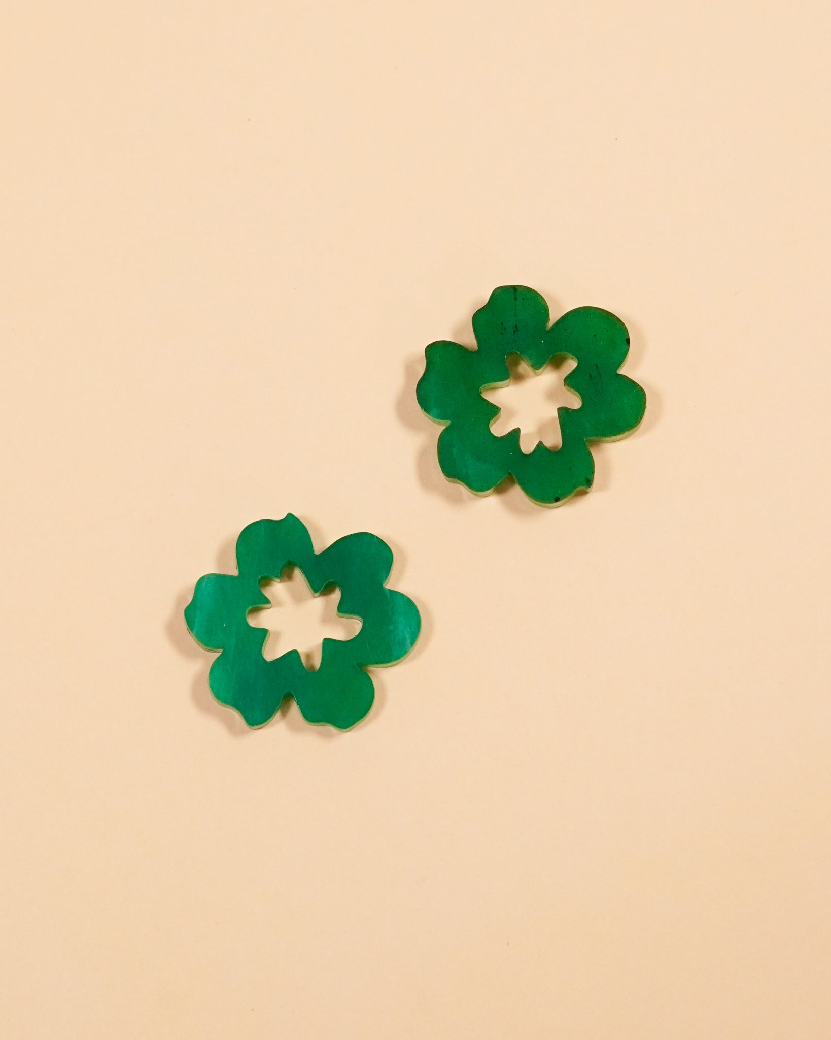 Daisy Thick Hoops