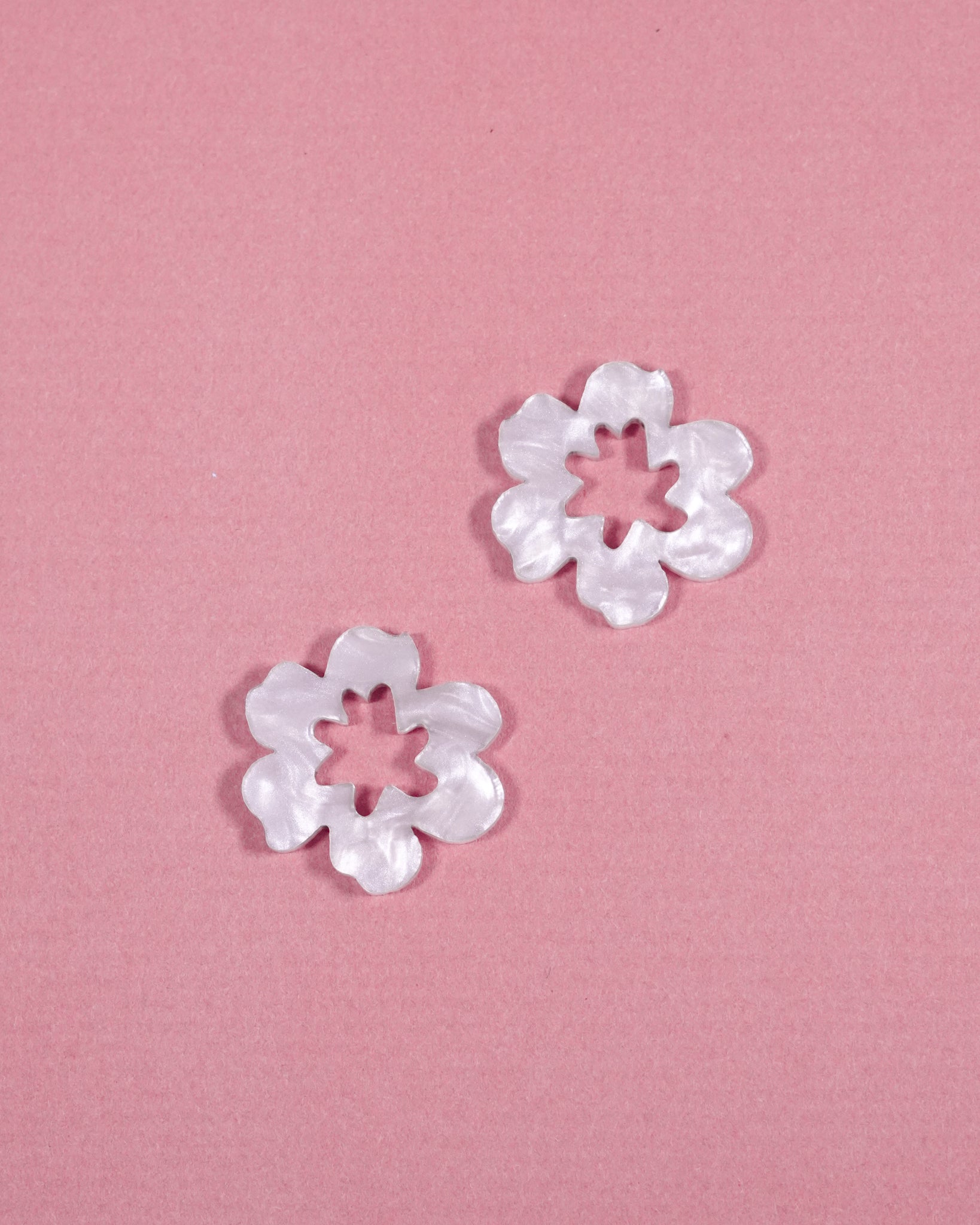 Daisy Thick Hoops