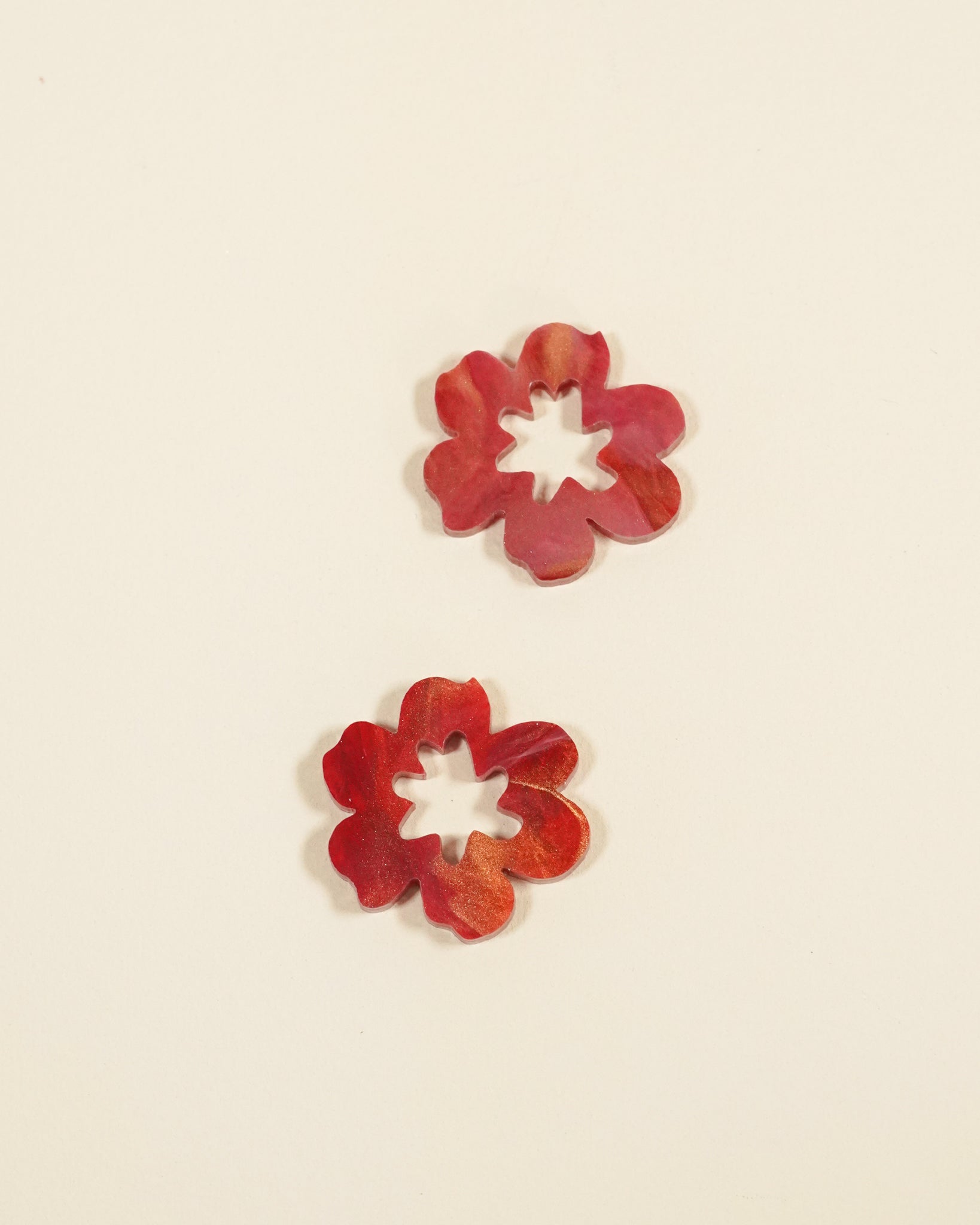 Daisy Thick Hoops