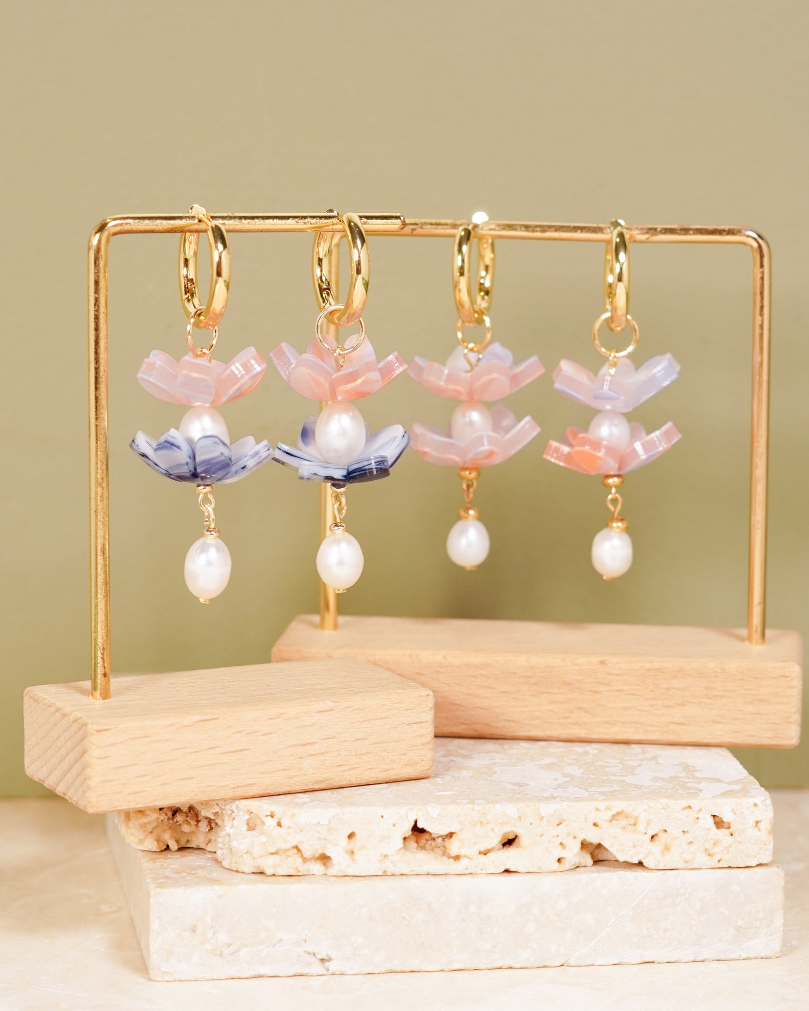 Petite Blooms ~ The Marbles