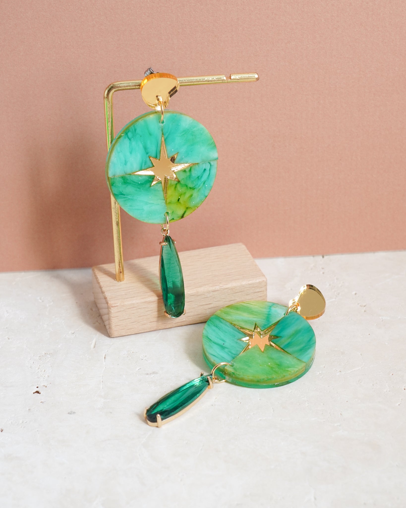 Emerald Compass