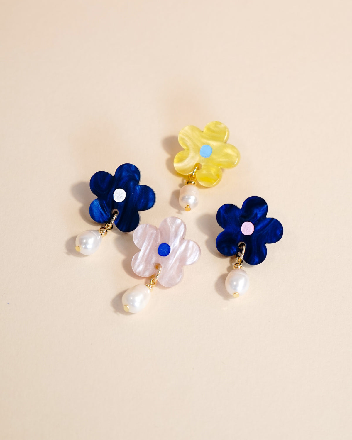 The Bloom Studs