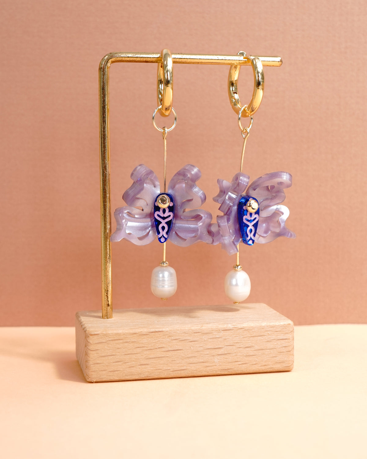 Butterfly Statements ~ Lavender Haze