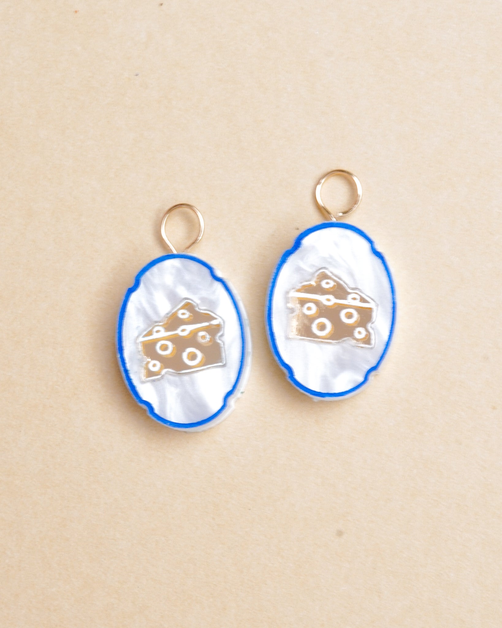 CHARM BAR - Create your signature hoops