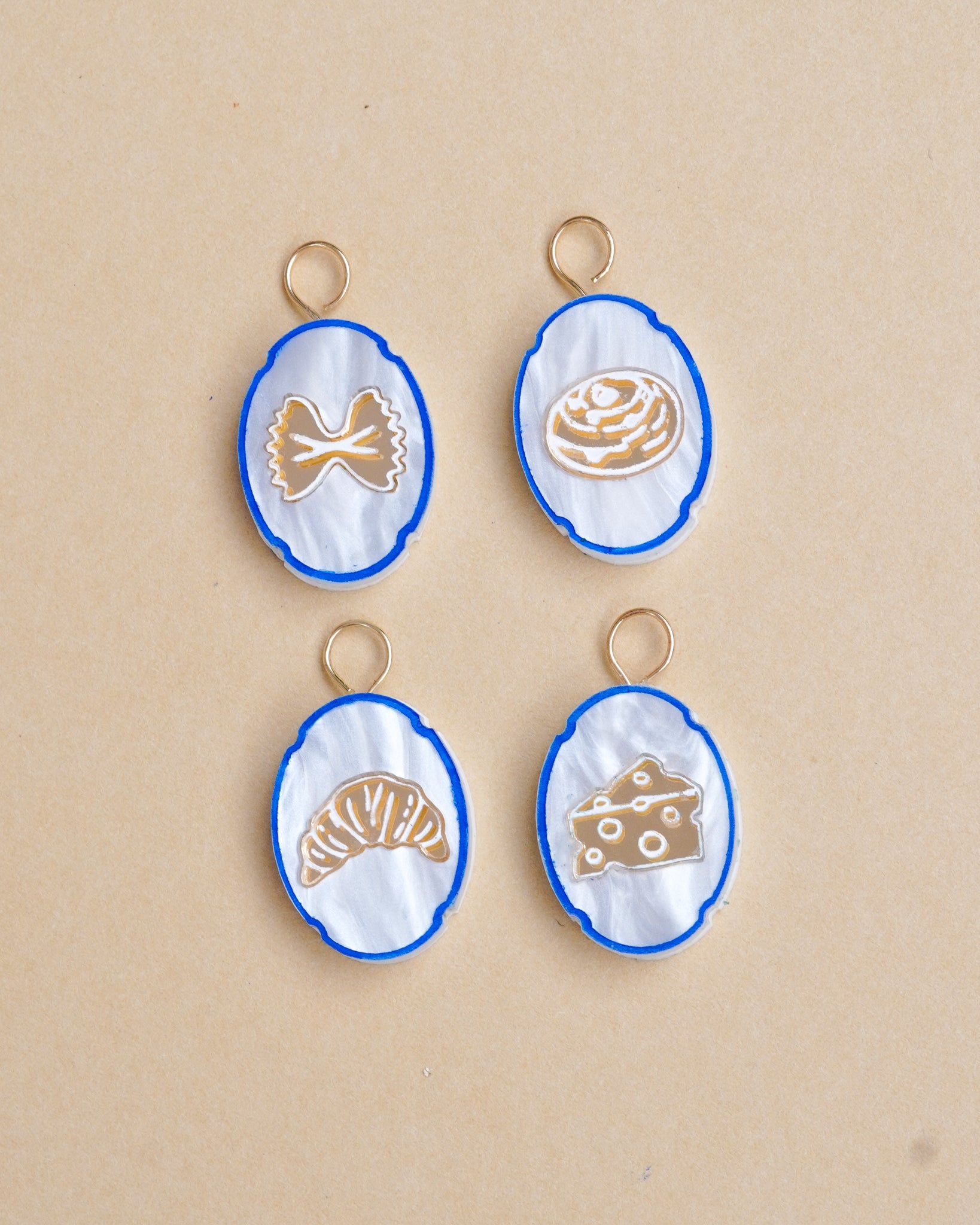 CHARM BAR - Create your signature hoops