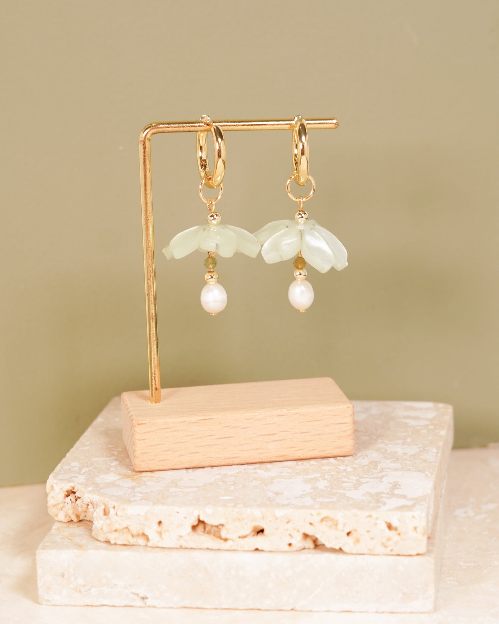 Evermore Blooms ~ Soft Mint