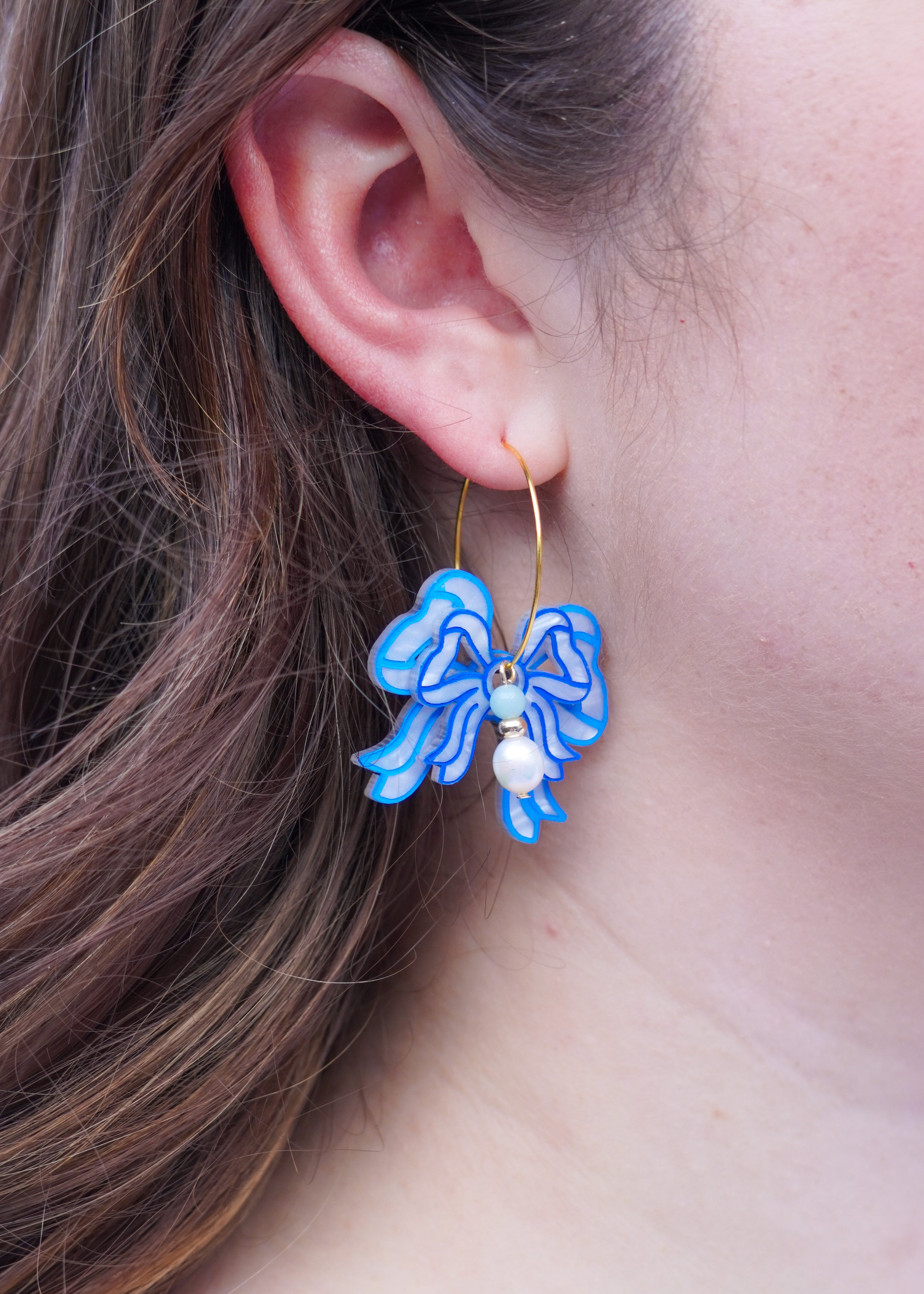 Bow Hoops