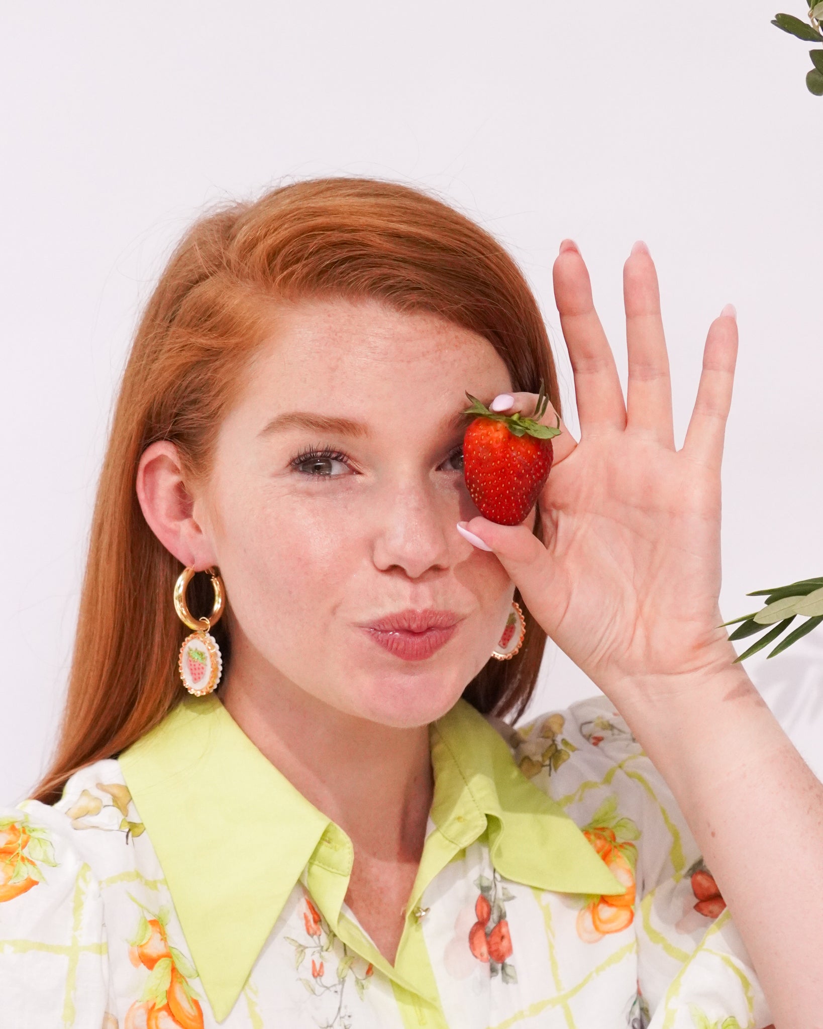 CHARM BAR - Create your signature hoops